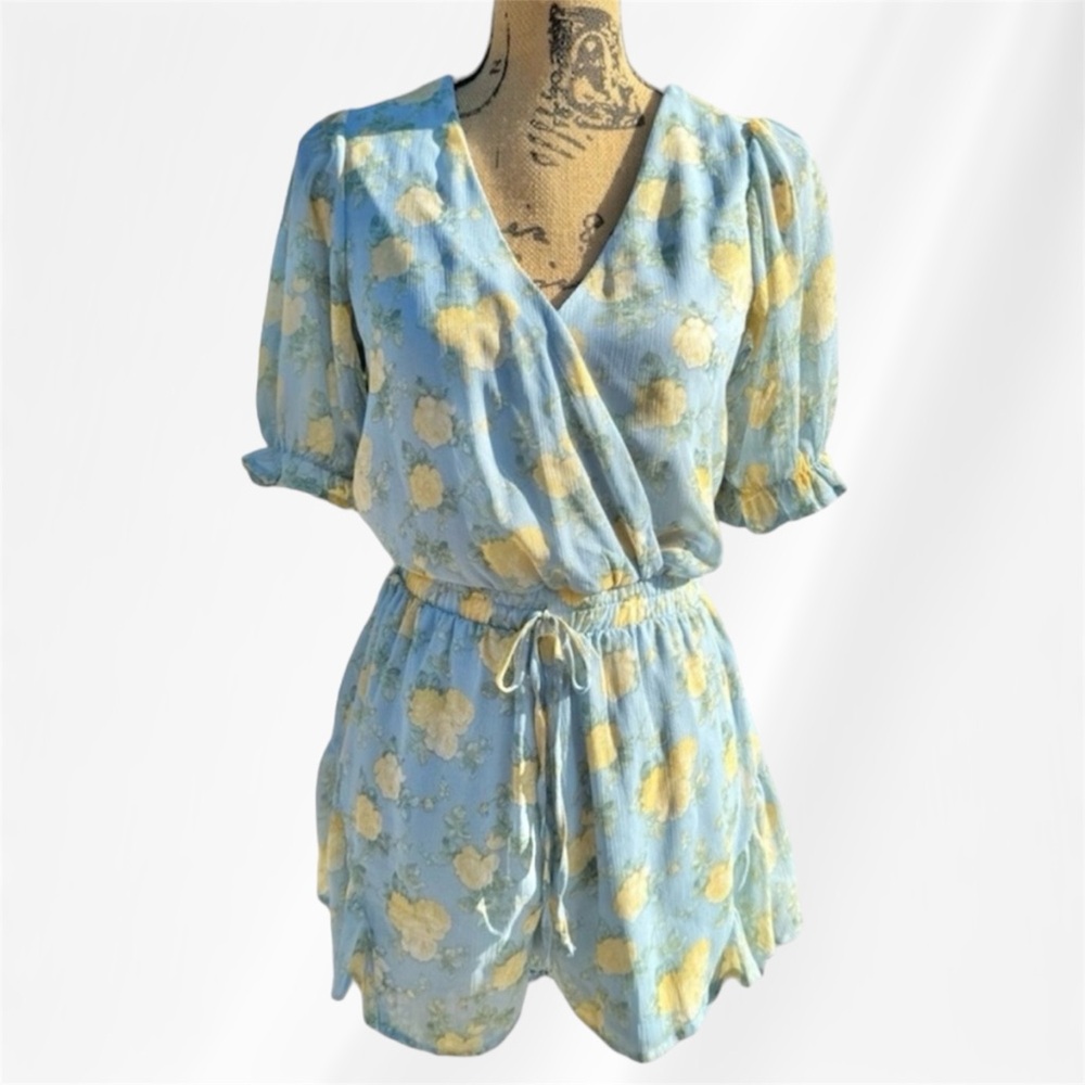Altar’d State Floral Ruffle Romper Shorts Blue Yellow Green Size Small